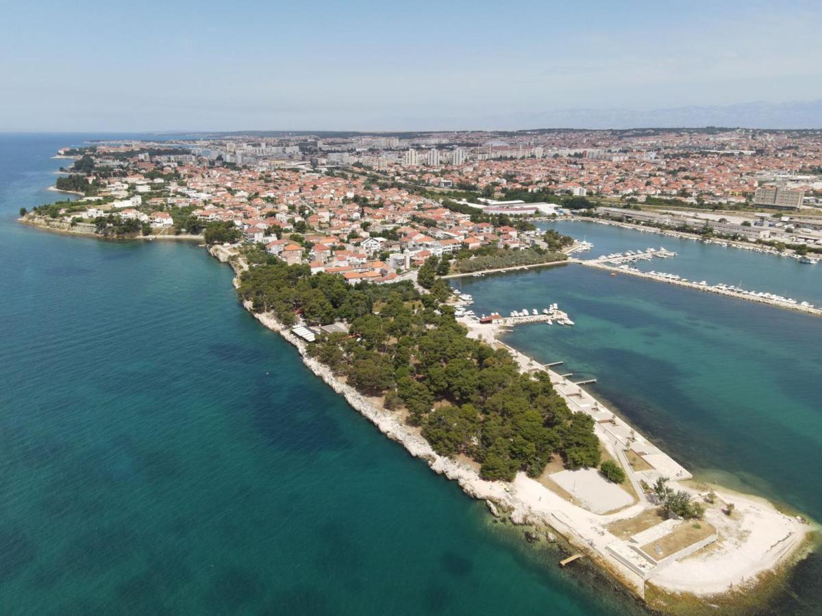 Apartment Toni With Private Parking Zadar Exterior photo